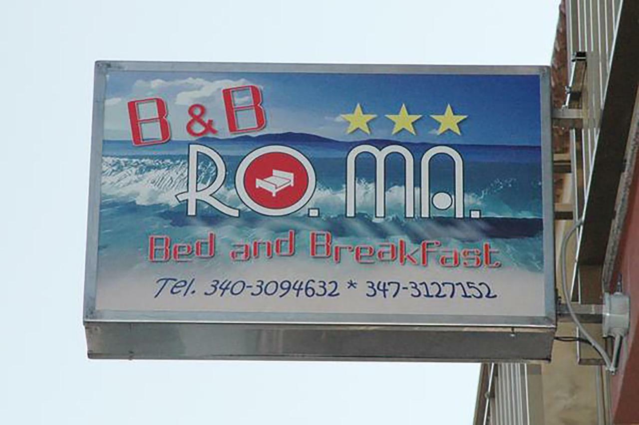 B&B Ro.Ma. Barcellona-Pozzo di Gotto Buitenkant foto