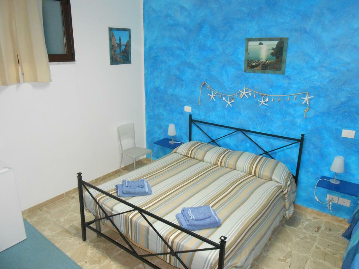 B&B Ro.Ma. Barcellona-Pozzo di Gotto Buitenkant foto