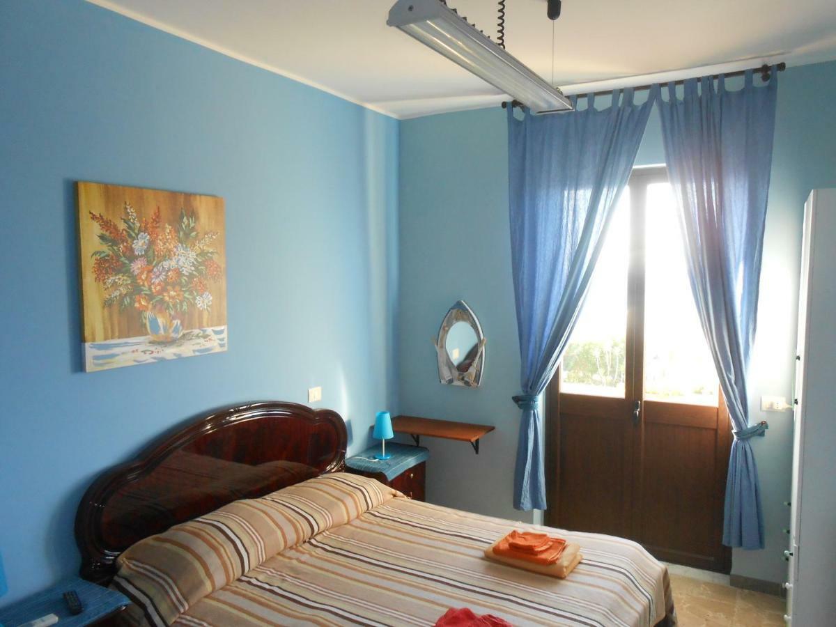 B&B Ro.Ma. Barcellona-Pozzo di Gotto Buitenkant foto