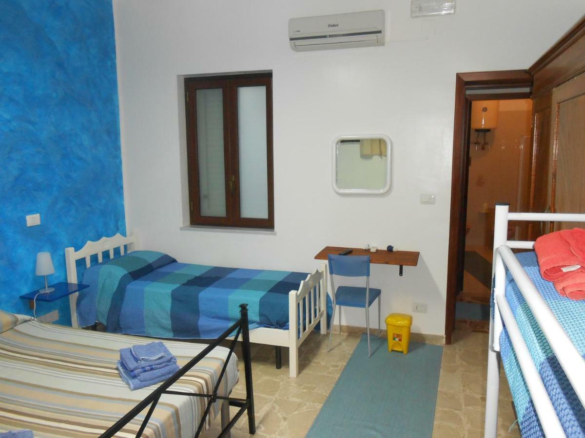 B&B Ro.Ma. Barcellona-Pozzo di Gotto Buitenkant foto