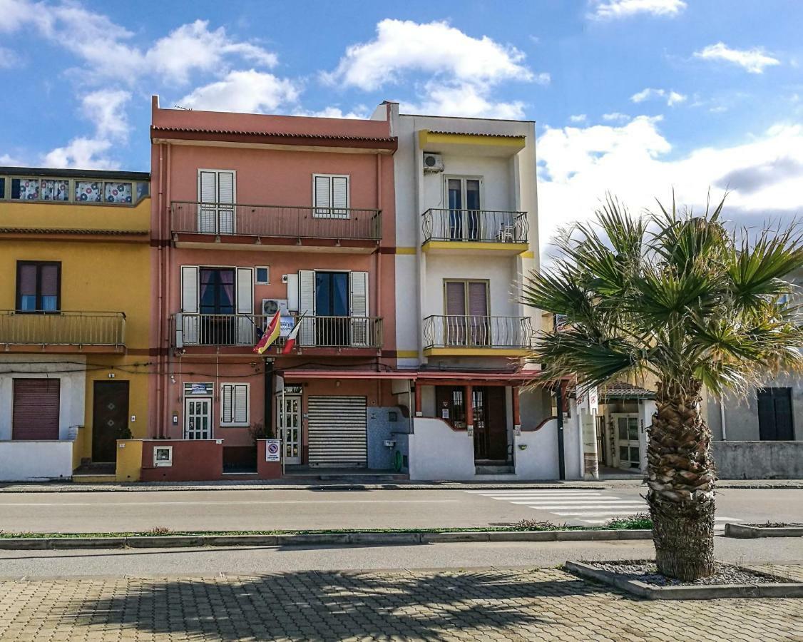 B&B Ro.Ma. Barcellona-Pozzo di Gotto Buitenkant foto